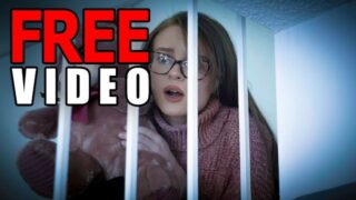 Üvey Annesinin Gözleri Önünde Kızıl Çıtlığı İnleterek Becerdi